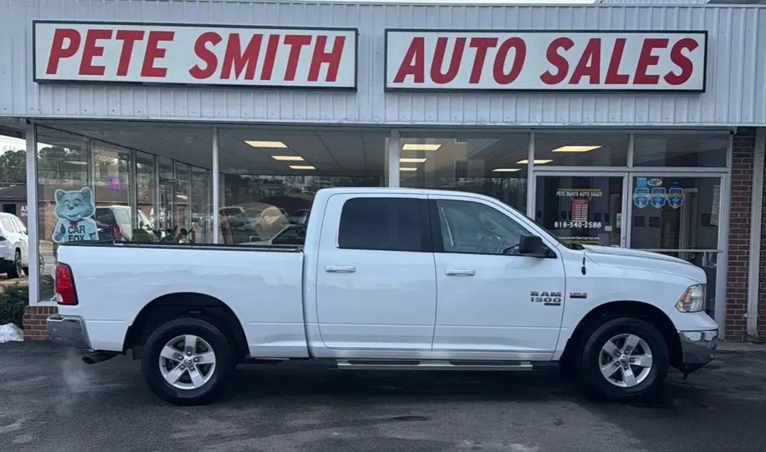 Used 2019 RAM 1500 Classic SLT RWD image 5