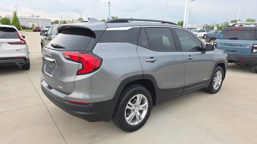 Used 2019 GMC Terrain SLE w/ Driver Convenience Package image 5