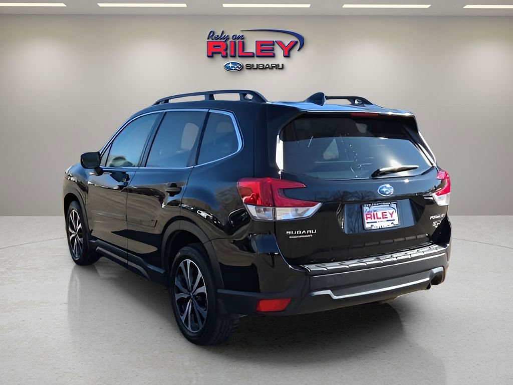 Certified 2023 Subaru Forester Limited w/ Popular Package #2 image 3