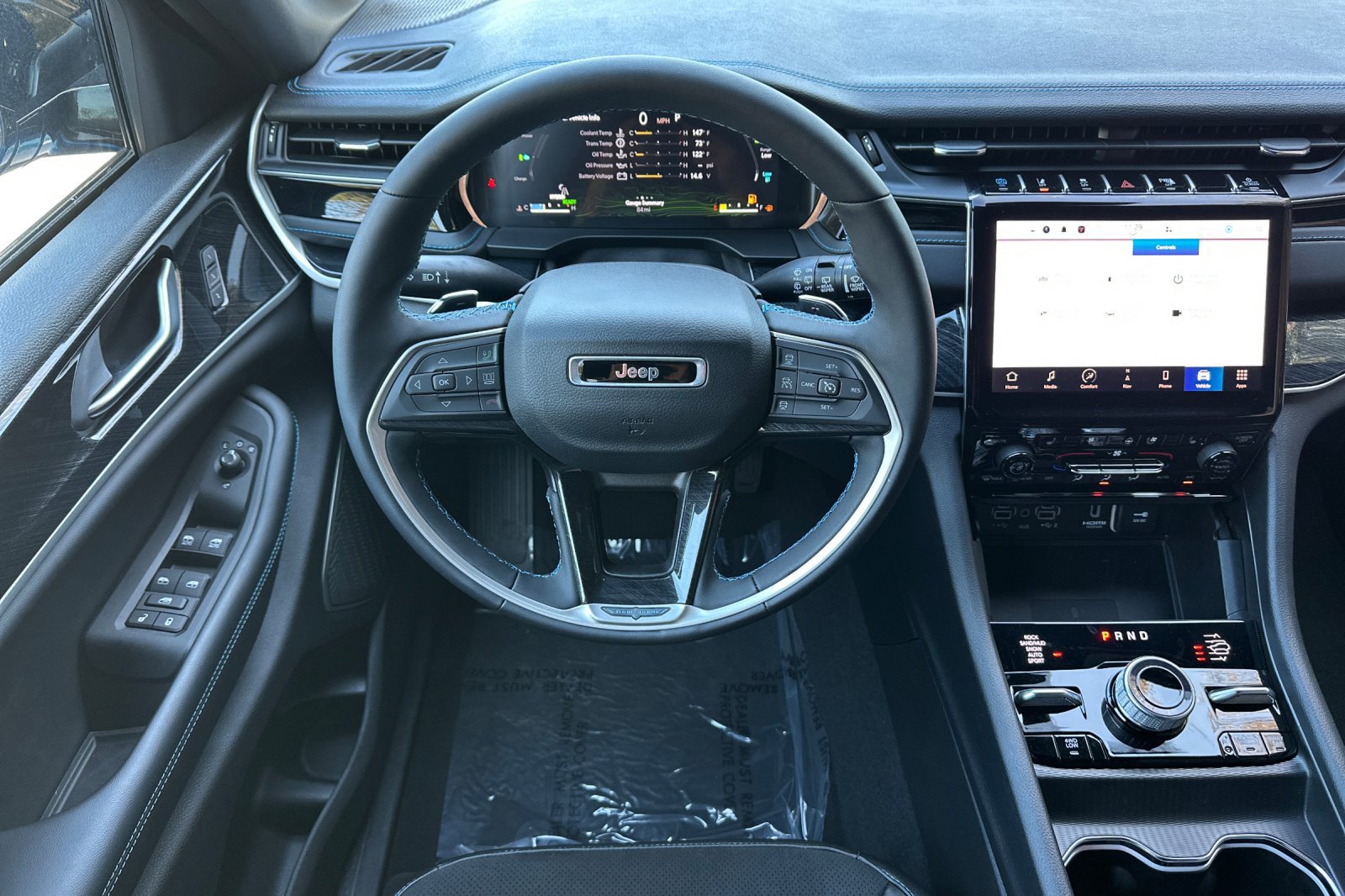 New 2023 Jeep Grand Cherokee Trailhawk 4xe AWD/4WD image 13