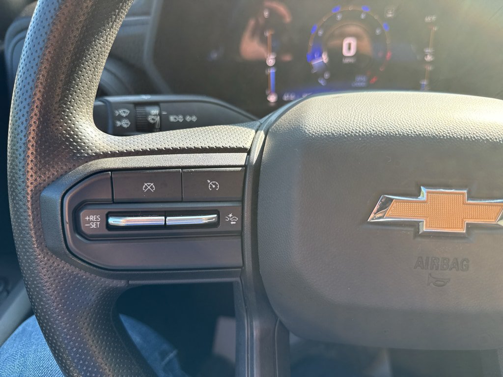 Used 2023 Chevrolet Colorado W/T w/ WT Convenience Package II AWD/4WD image 20