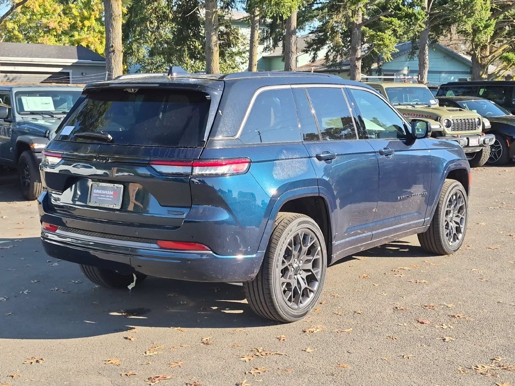 New 2027 Jeep Grand Cherokee Summit AWD/4WD image 7