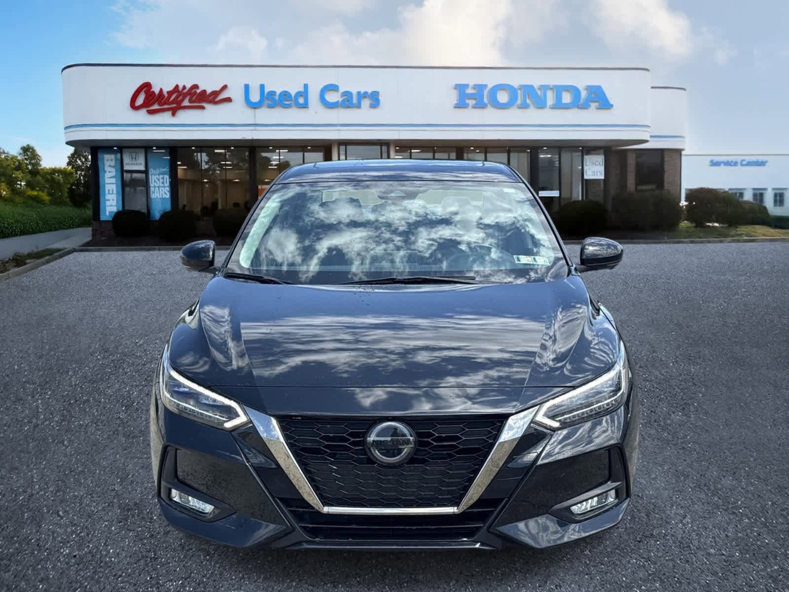 Used 2020 Nissan Sentra SR w/ Premium Package FWD image 8