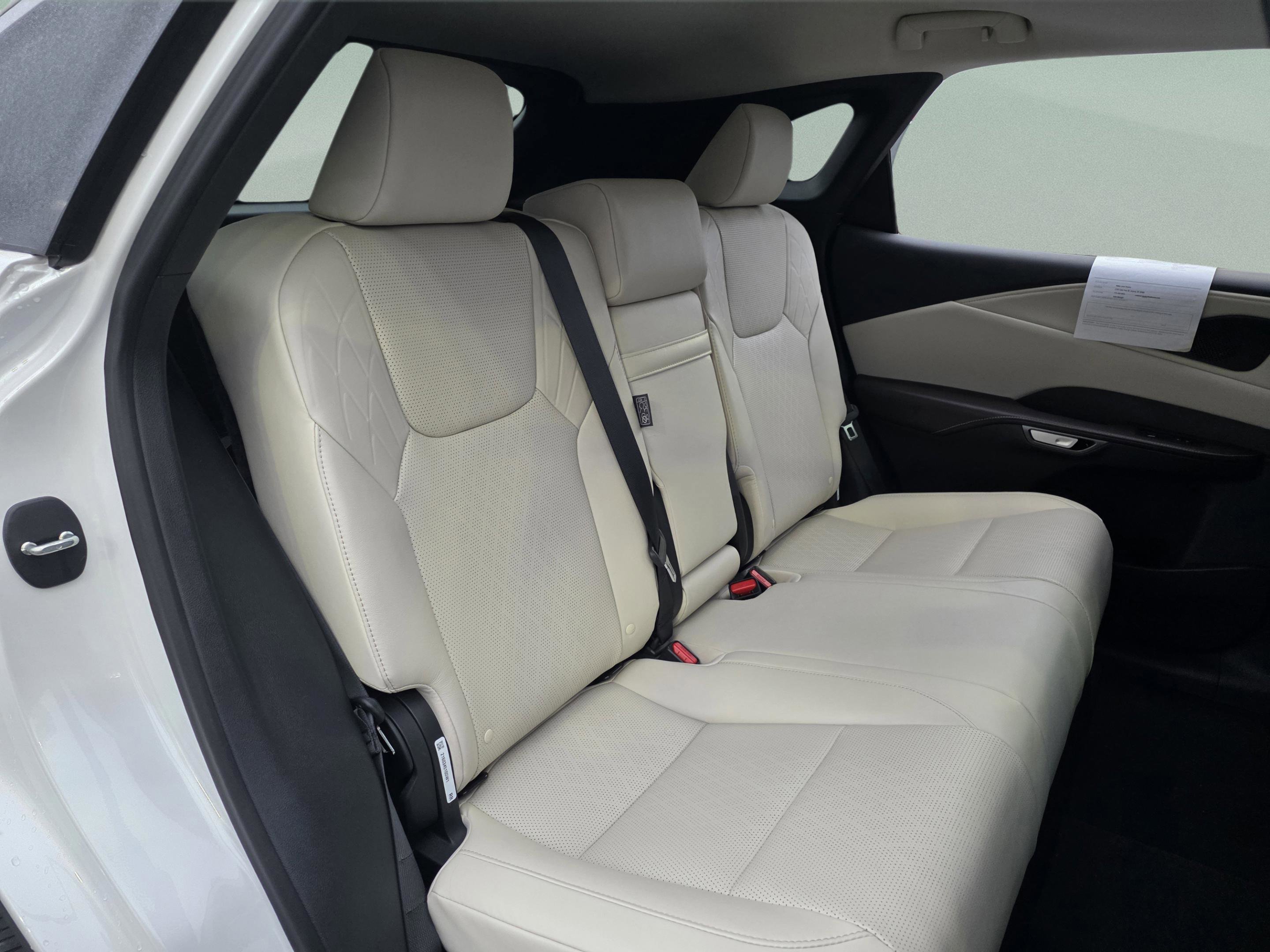 Certified 2024 Lexus RX 350 FWD image 23