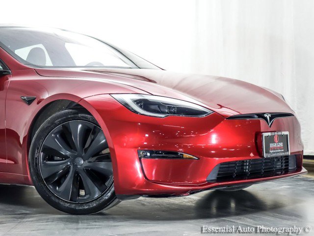 Used 2023 Tesla Model S image 2