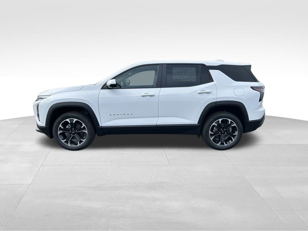 New 2026 Chevrolet Equinox LT w/ Safety and Technology Package image 2