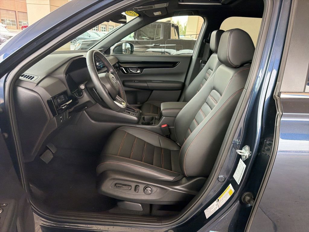 Certified 2025 Honda CR-V Sport Touring image 17