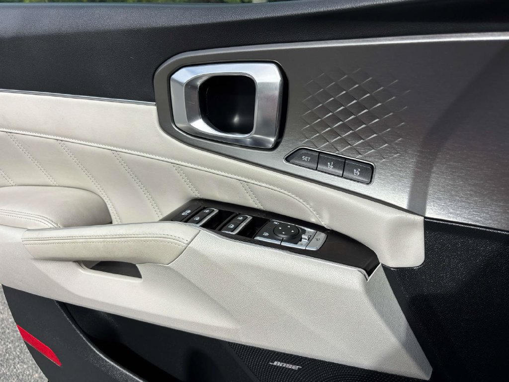 Certified 2023 Kia Sorento SX Prestige AWD/4WD image 20
