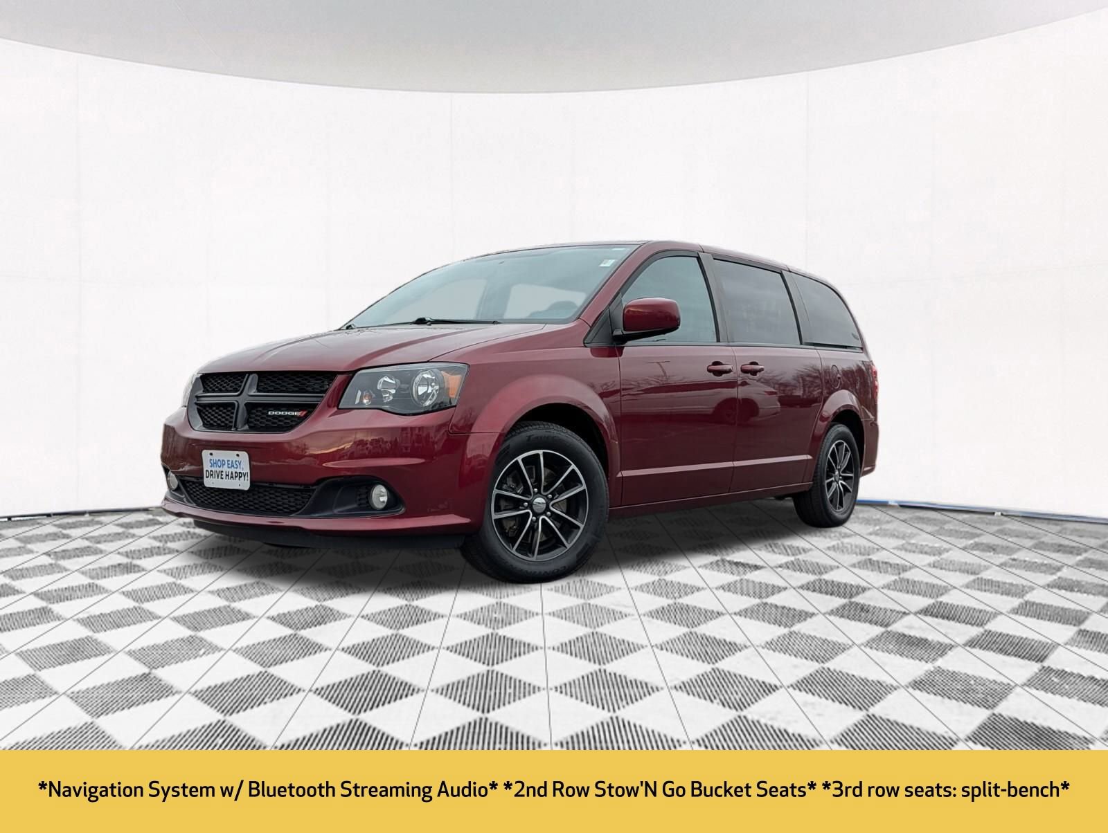 Used 2018 Dodge Grand Caravan SXT w/ Blacktop Package image 2