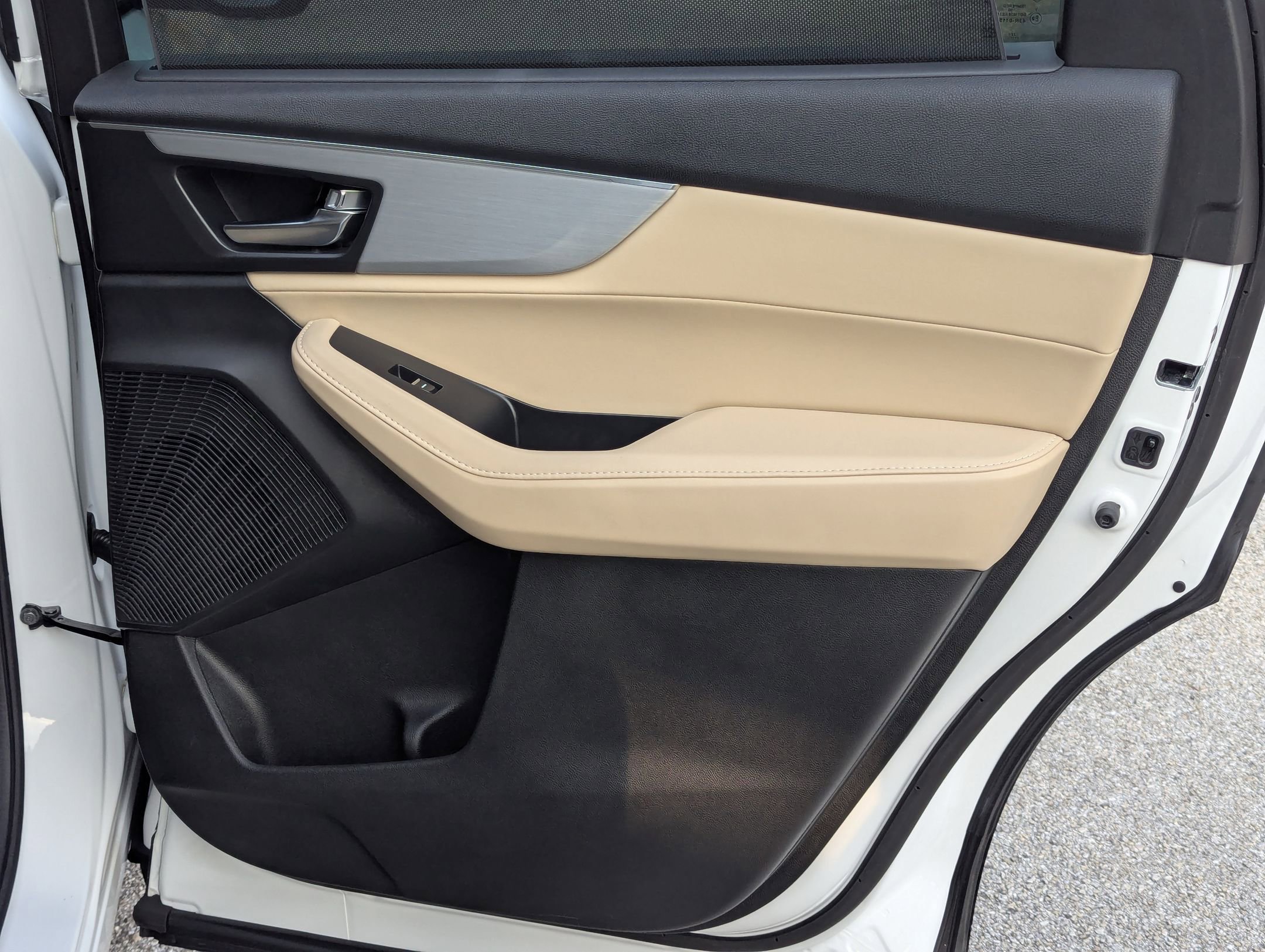 Certified 2023 Acura MDX FWD w/ Technology Package image 26