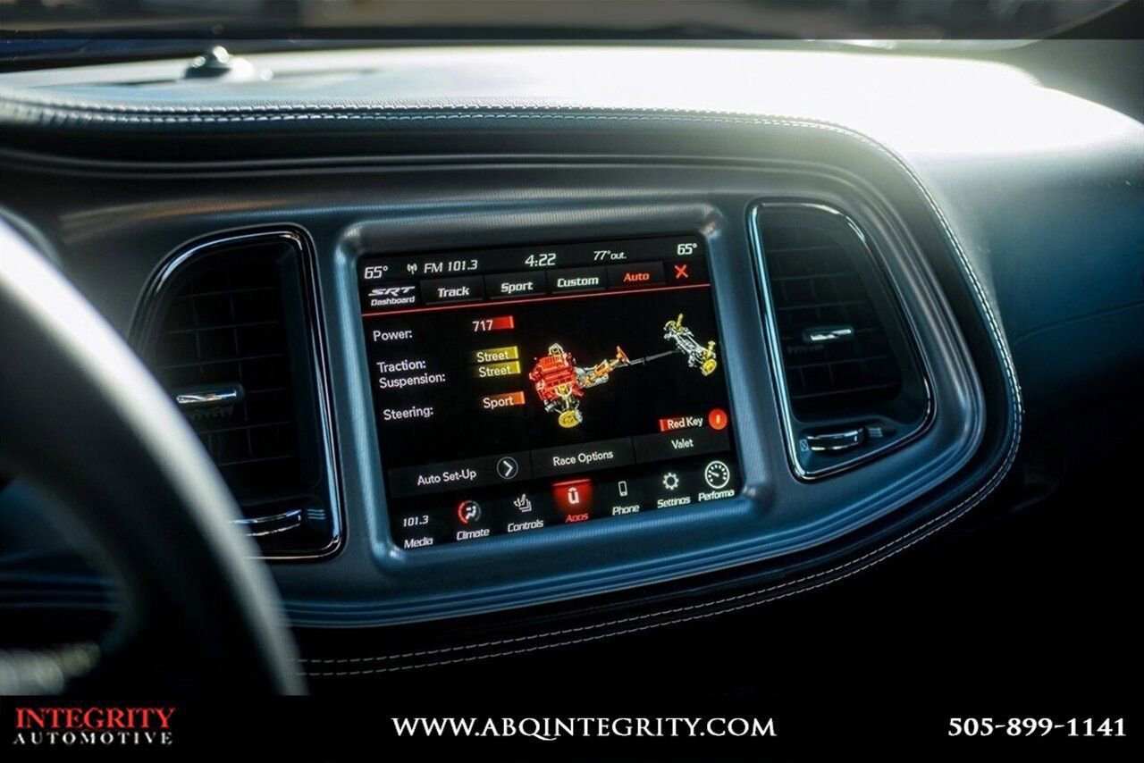 Used 2023 Dodge Challenger SRT Hellcat RWD image 24