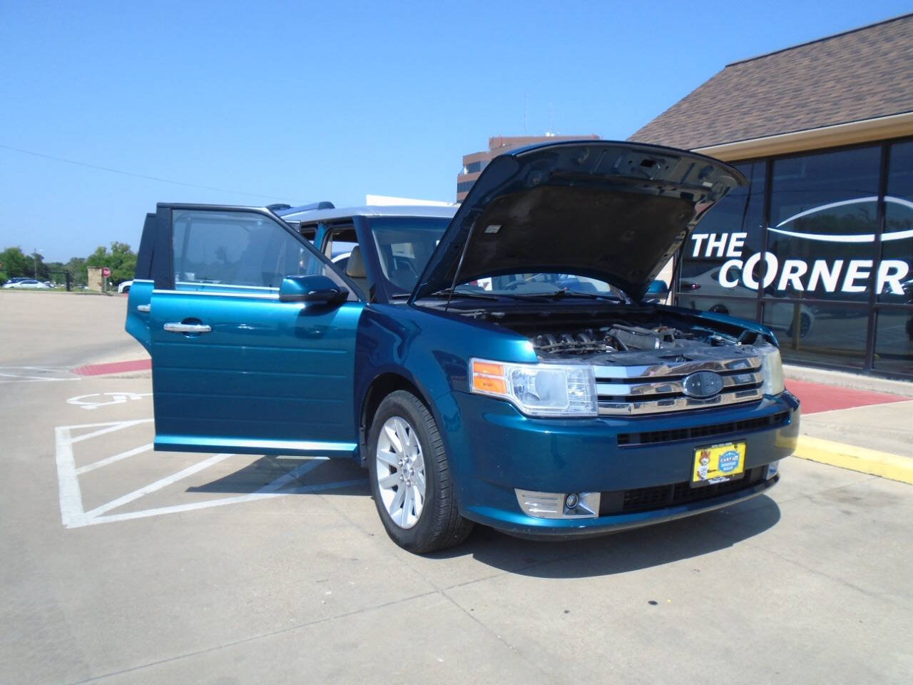 Used 2011 Ford Flex SEL w/ Rapid Spec Order Code FWD image 22