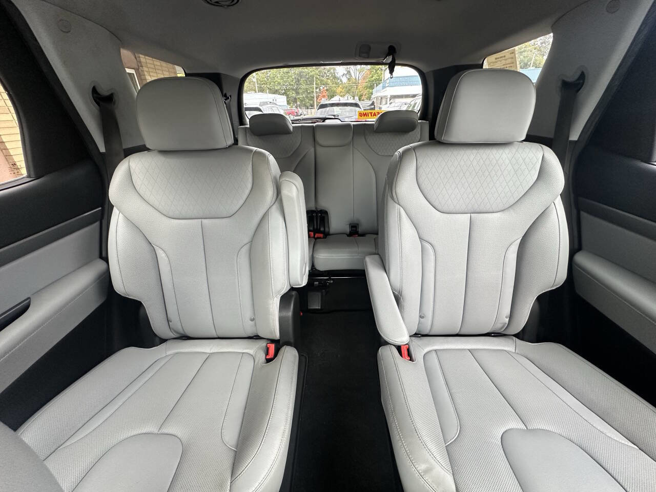 Used 2020 Hyundai Palisade SEL w/ Premium Package image 25