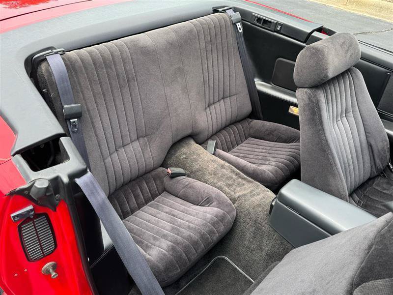 Used 1992 Pontiac Firebird Convertible RWD image 15