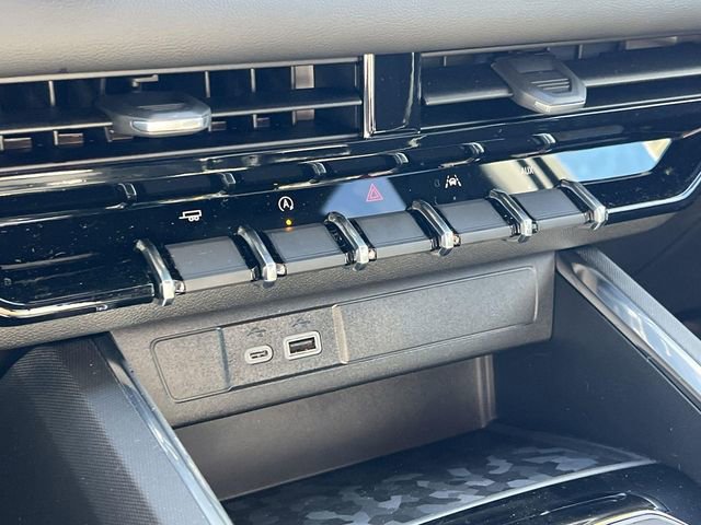 New 2026 GMC Canyon Elevation image 20