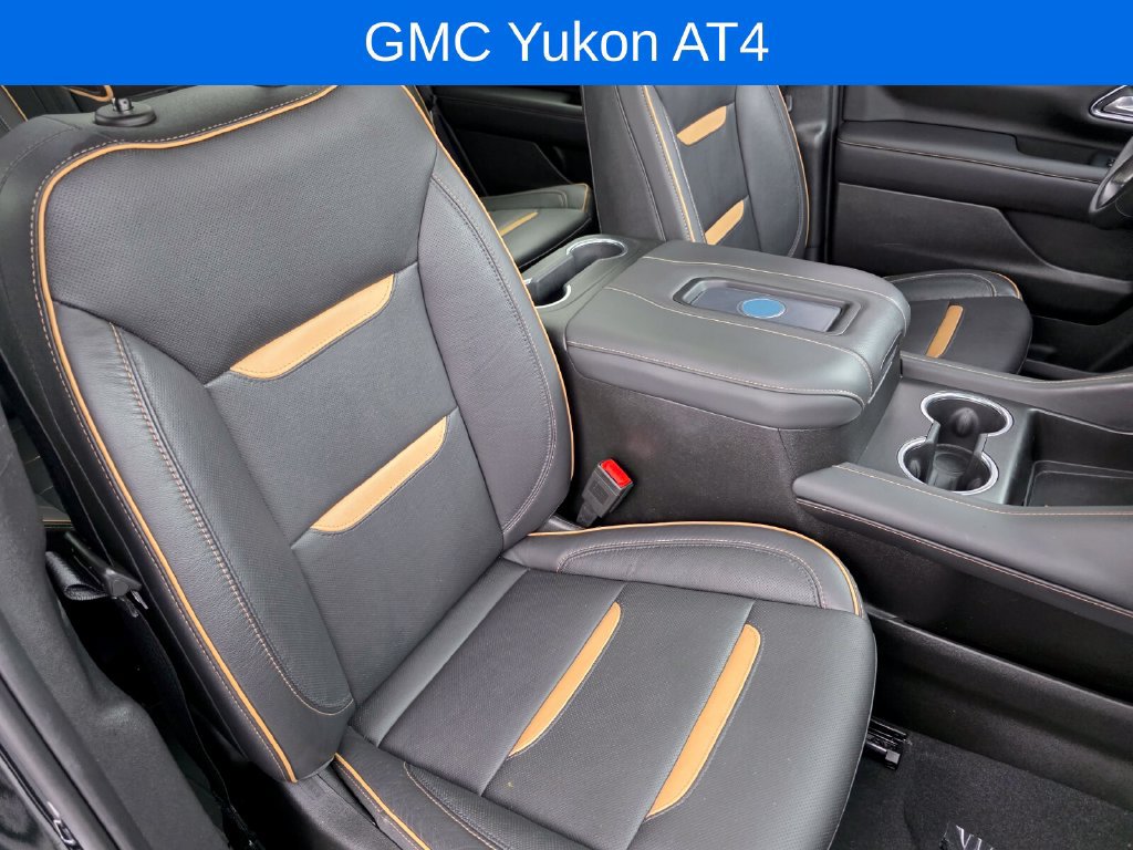Used 2023 GMC Yukon AT4 w/ Technology Package AWD/4WD image 32