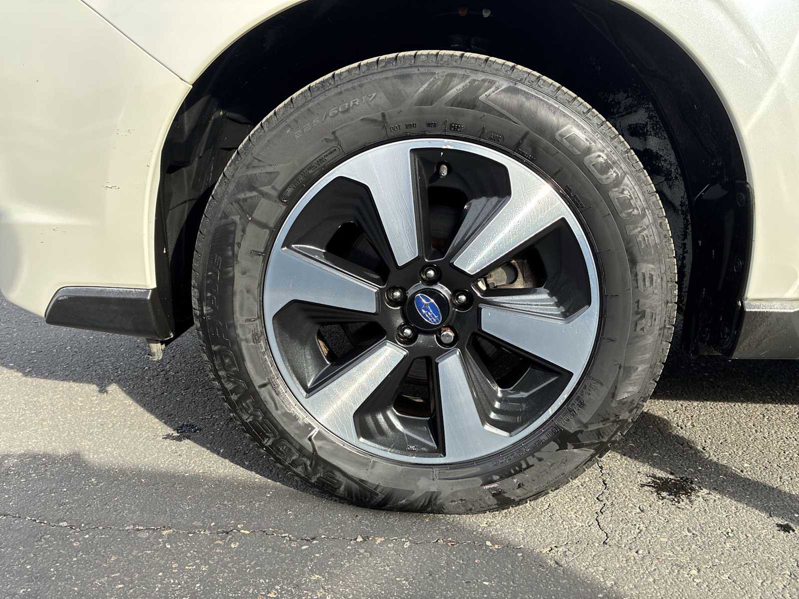 Used 2017 Subaru Forester 2.5i Limited AWD/4WD image 19