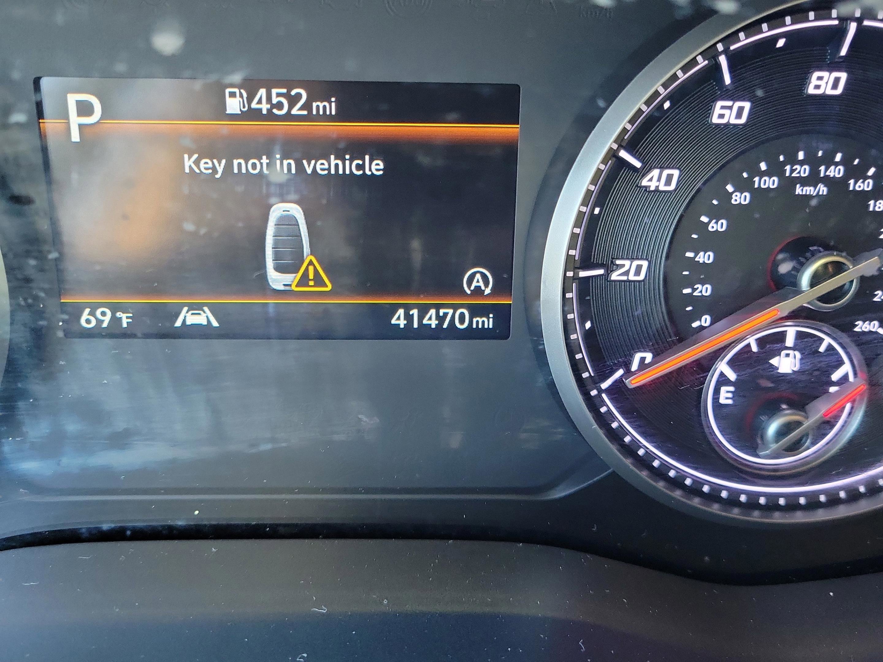 Certified 2023 Hyundai Santa Fe SEL image 25