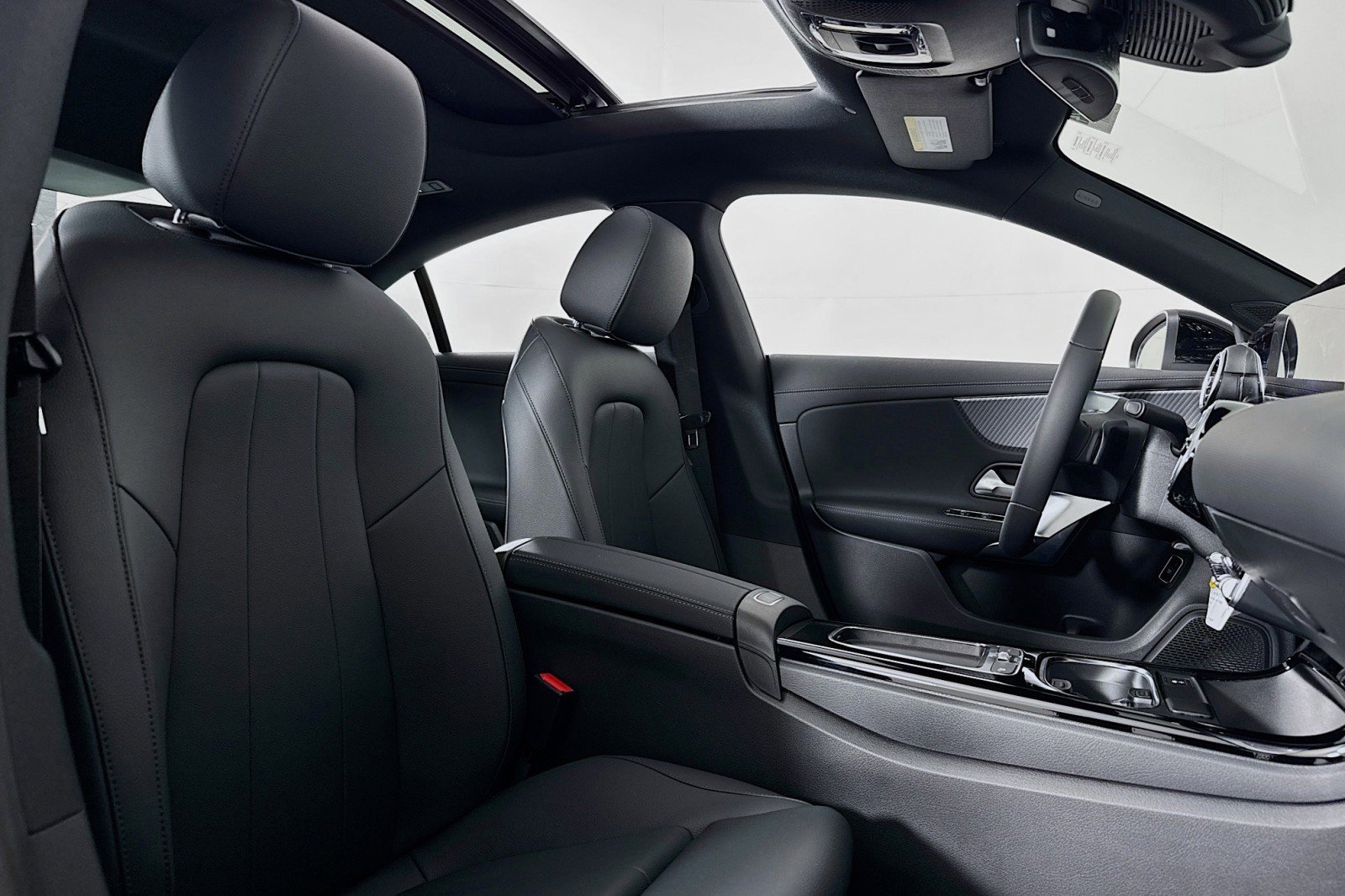 Certified 2026 Mercedes-Benz CLA 250 4MATIC image 7