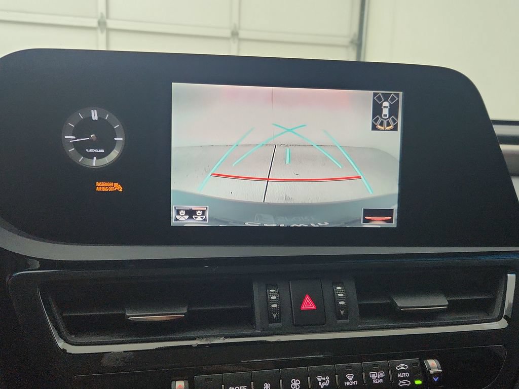 Used 2022 Lexus ES 250 F Sport w/ Accessory Package 2 AWD/4WD image 27