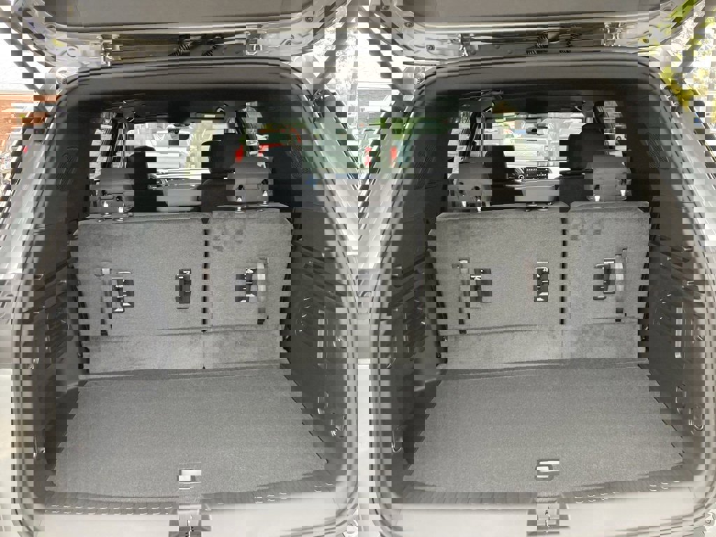 New 2026 Chevrolet Traverse LT w/ Driver Confidence Package image 25