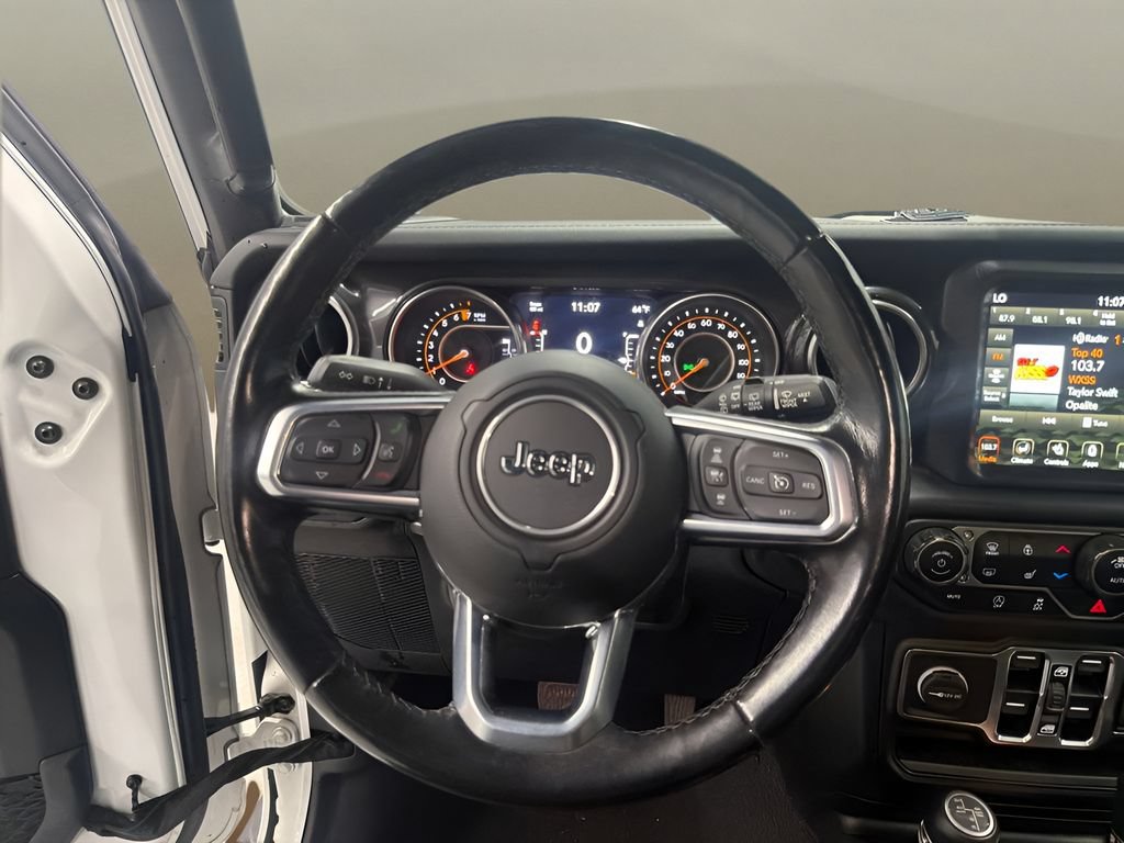 Used 2020 Jeep Wrangler Unlimited Sahara AWD/4WD image 24