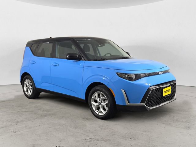 Used 2023 Kia Soul S FWD image 7