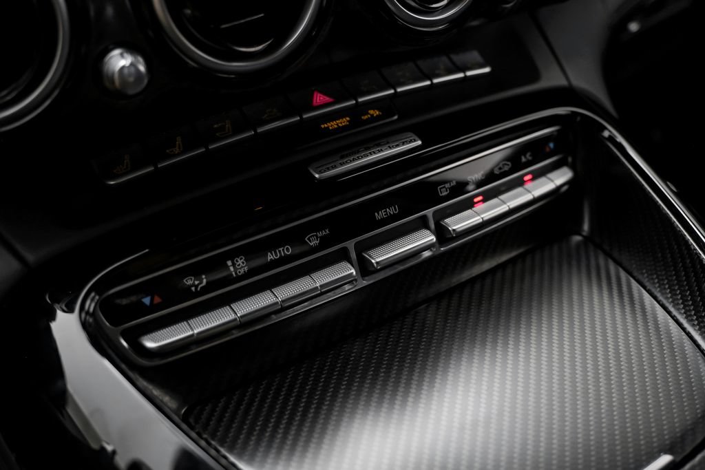 Used 2020 Mercedes-Benz AMG GT R image 31