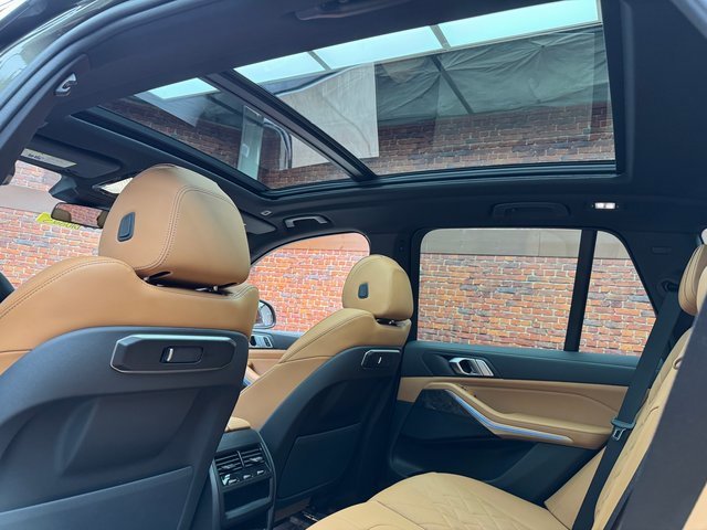 Certified 2025 BMW X5 xDrive50e w/ Parking Assistance Package image 24