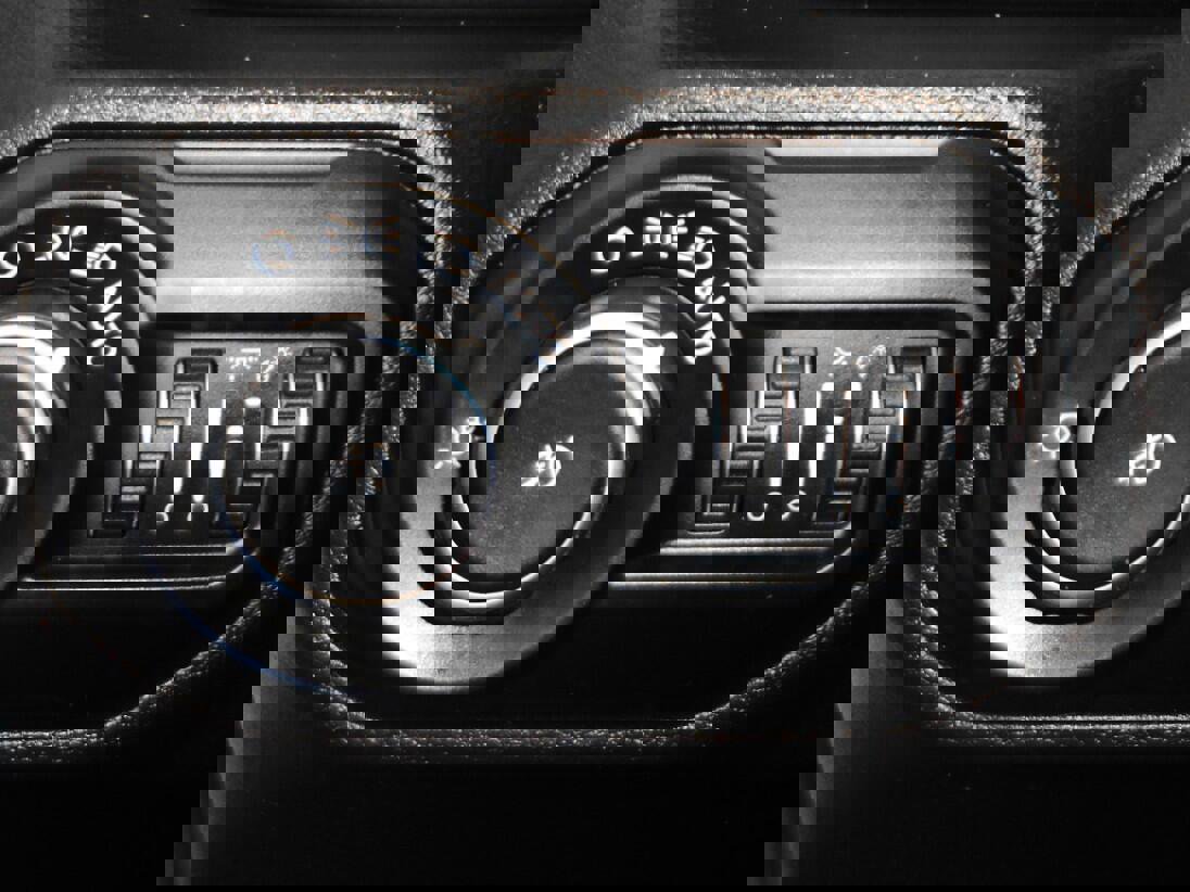 Certified 2019 Jeep Wrangler Unlimited Sahara w/ Quick Order Package 24M Moab image 19