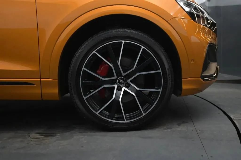 Used 2021 Audi Q8 Premium Plus AWD/4WD image 21