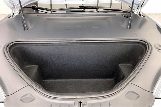 Used 2020 Tesla Model S Performance image 9