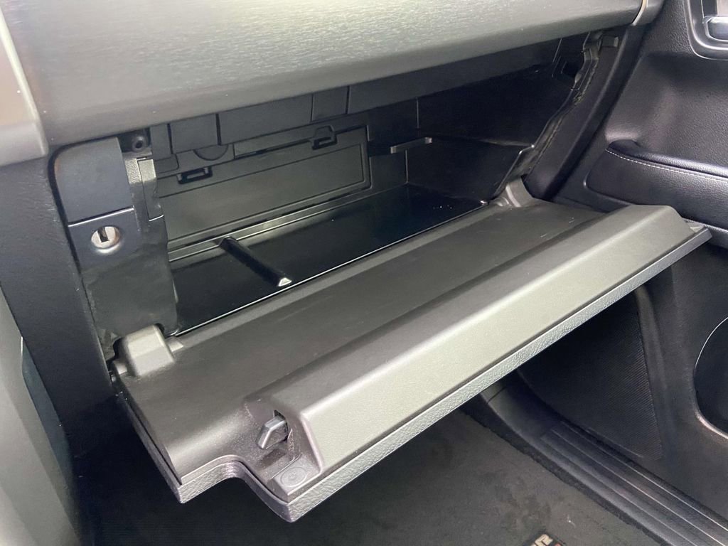 Used 2023 Toyota 4Runner SR5 Premium w/ Moonroof Package image 32