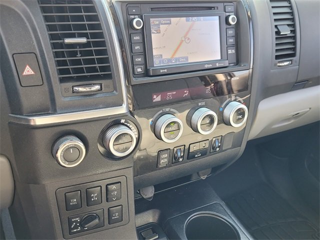 Used 2018 Toyota Sequoia Platinum image 21