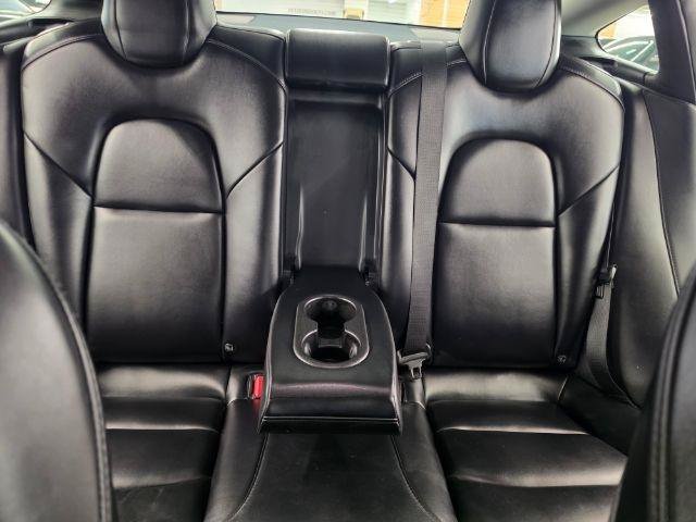 Used 2022 Tesla Model 3 Standard Range RWD image 32