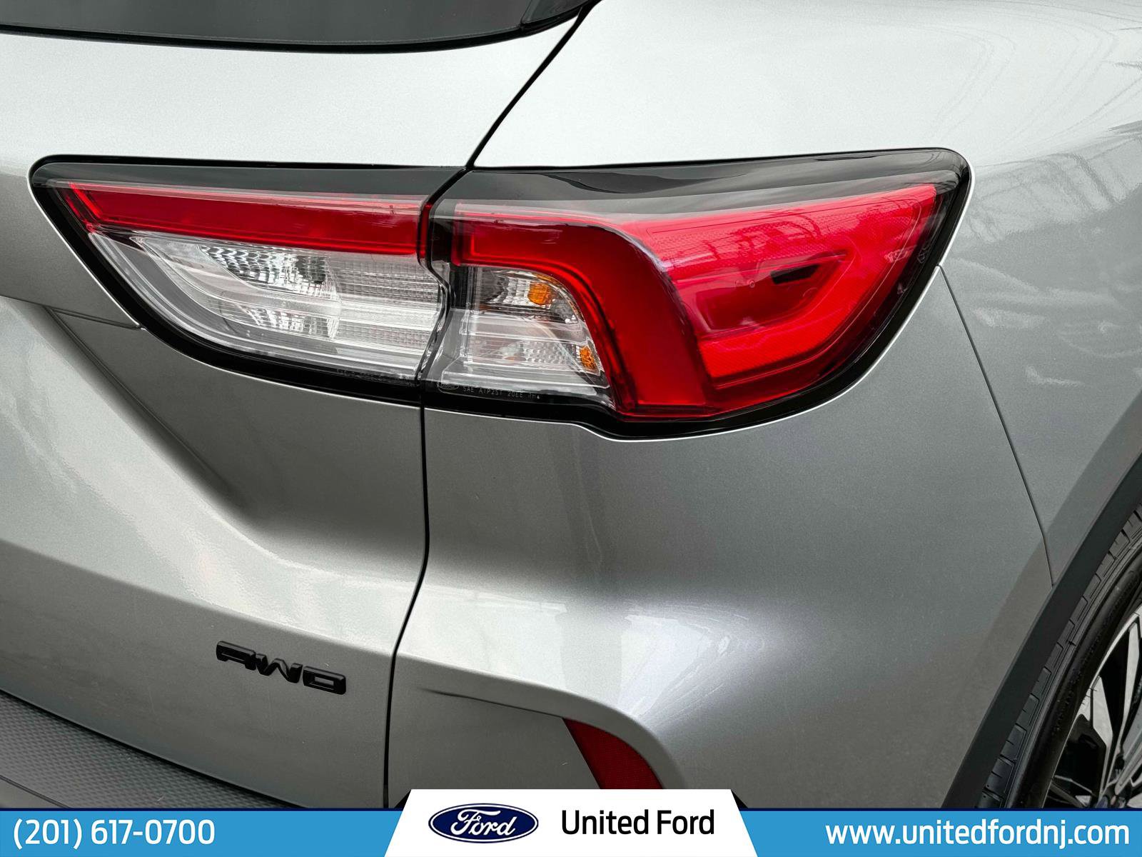 Used 2022 Ford Escape SEL w/ SEL Stealth AWD Package image 8