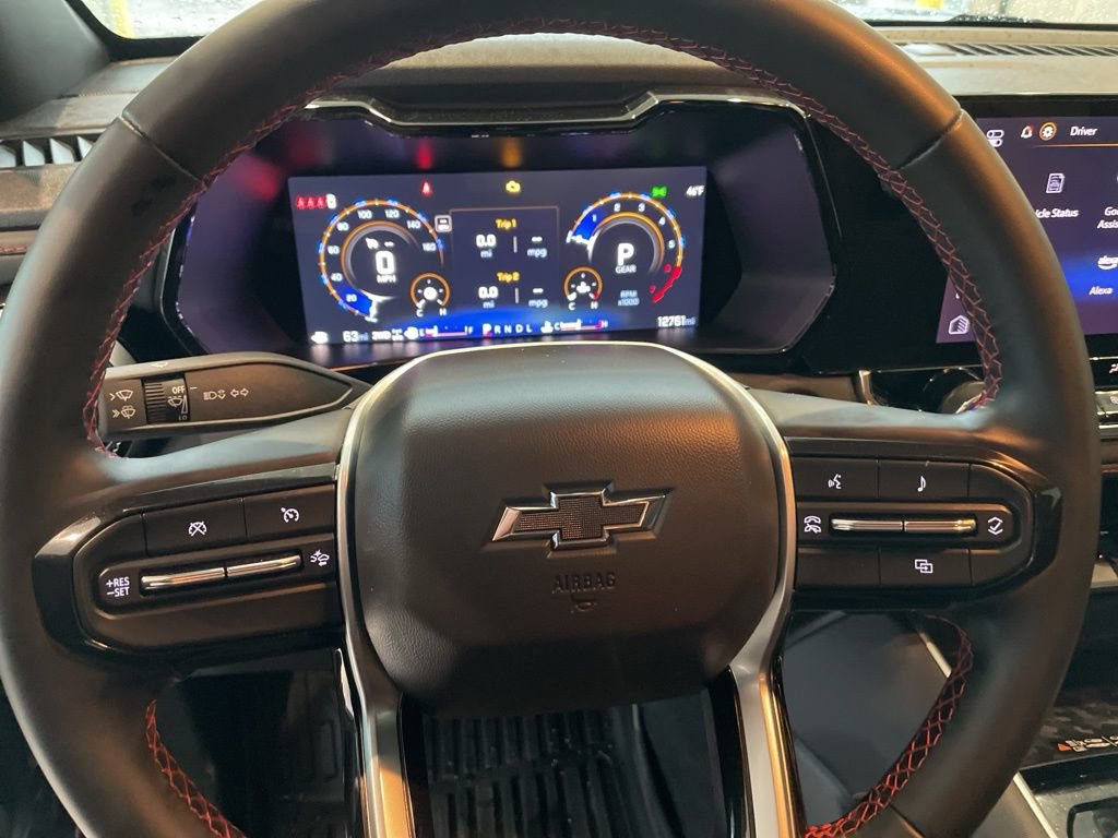 Used 2024 Chevrolet Colorado Z71 w/ Z71 Convenience Package 2 image 12