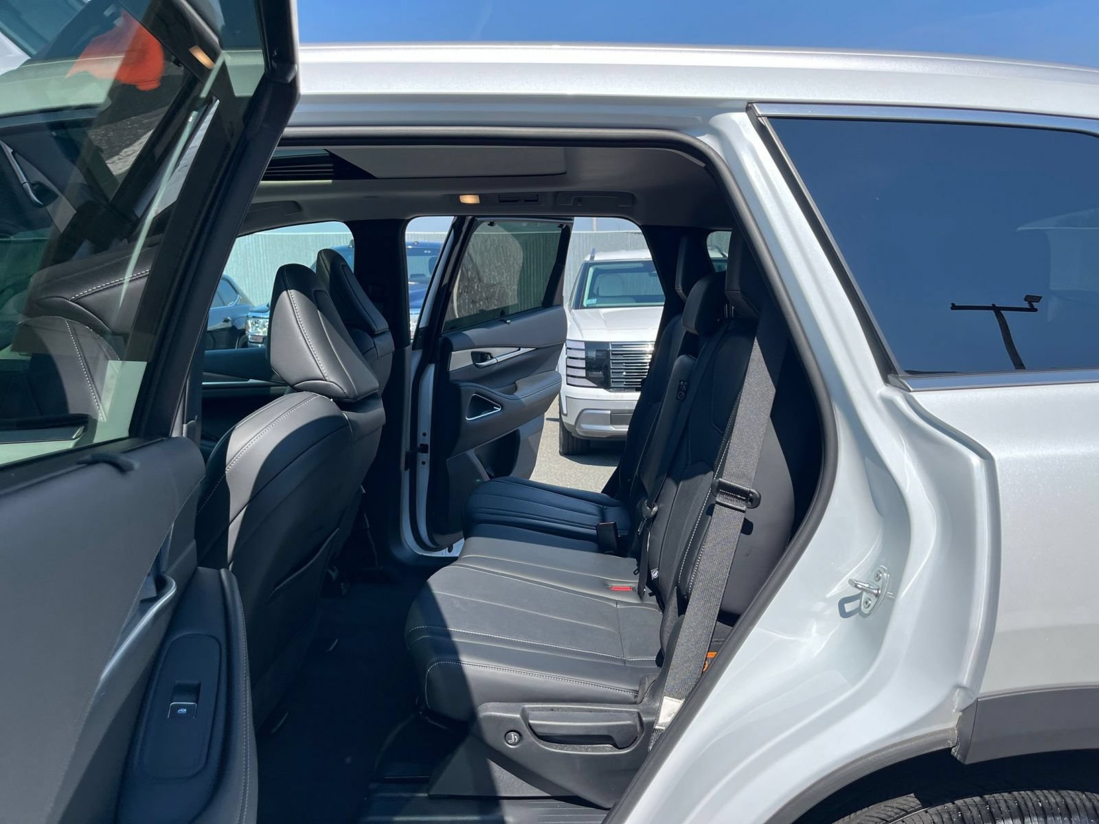 Used 2026 INFINITI QX60 Luxe AWD/4WD image 27