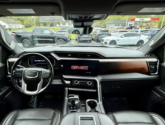 Used 2024 GMC Sierra 1500 Denali w/ Denali Reserve Package image 28