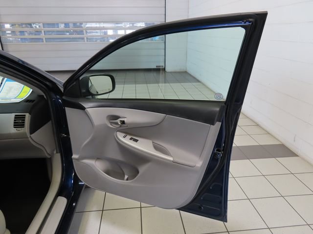 Used 2012 Toyota Corolla LE w/ Premium Pkg image 20