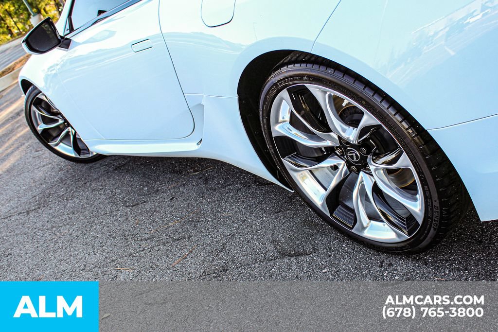 Used 2023 Lexus LC 500h w/ Dynamic Handling Package RWD image 14