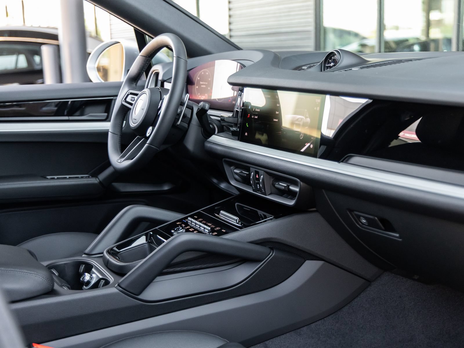 Certified 2026 Porsche Cayenne E-Hybrid Coupe AWD/4WD image 47