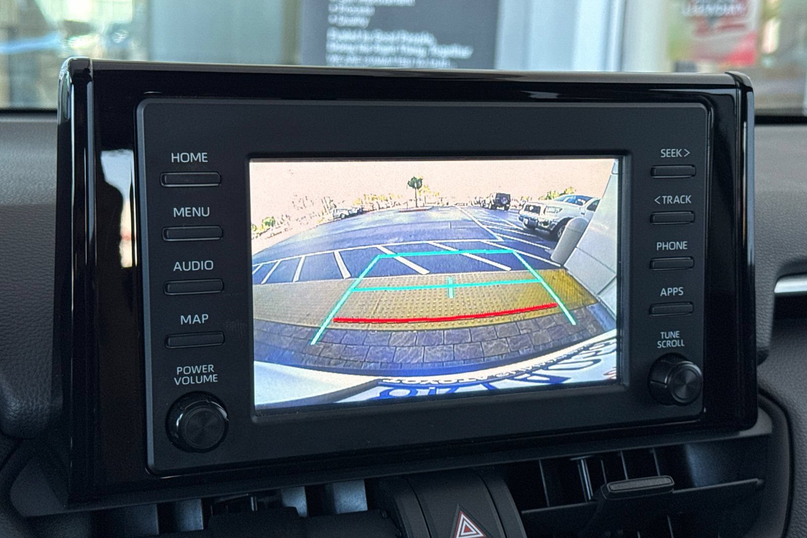 Used 2019 Toyota RAV4 LE w/ All Weather Liner Package AWD/4WD image 23