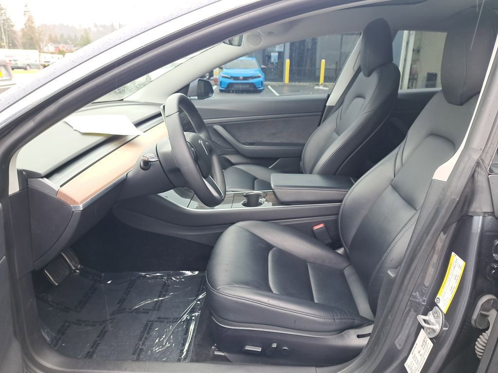 Used 2020 Tesla Model 3 image 11