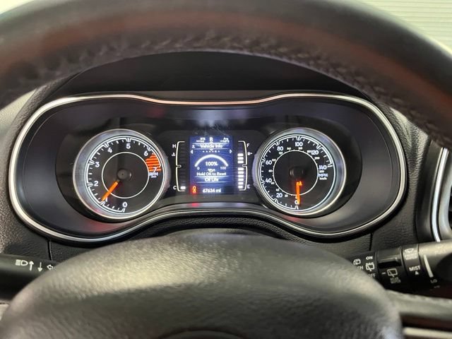 Used 2019 Jeep Cherokee Latitude Plus FWD image 26