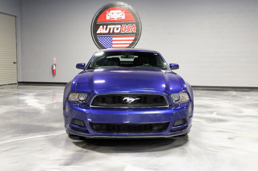 Used 2013 Ford Mustang Premium RWD image 11