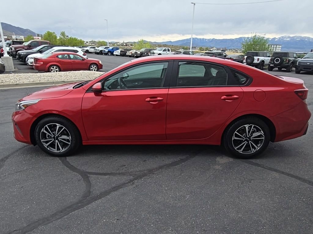 Used 2024 Kia Forte LXS image 7