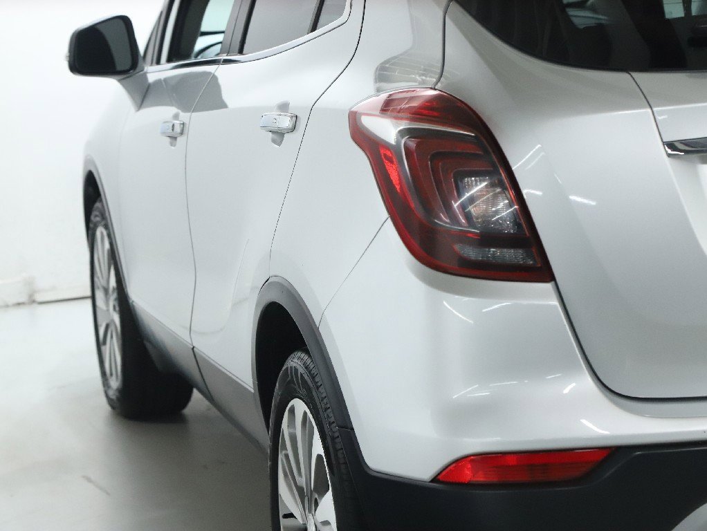 Used 2019 Buick Encore Preferred image 40