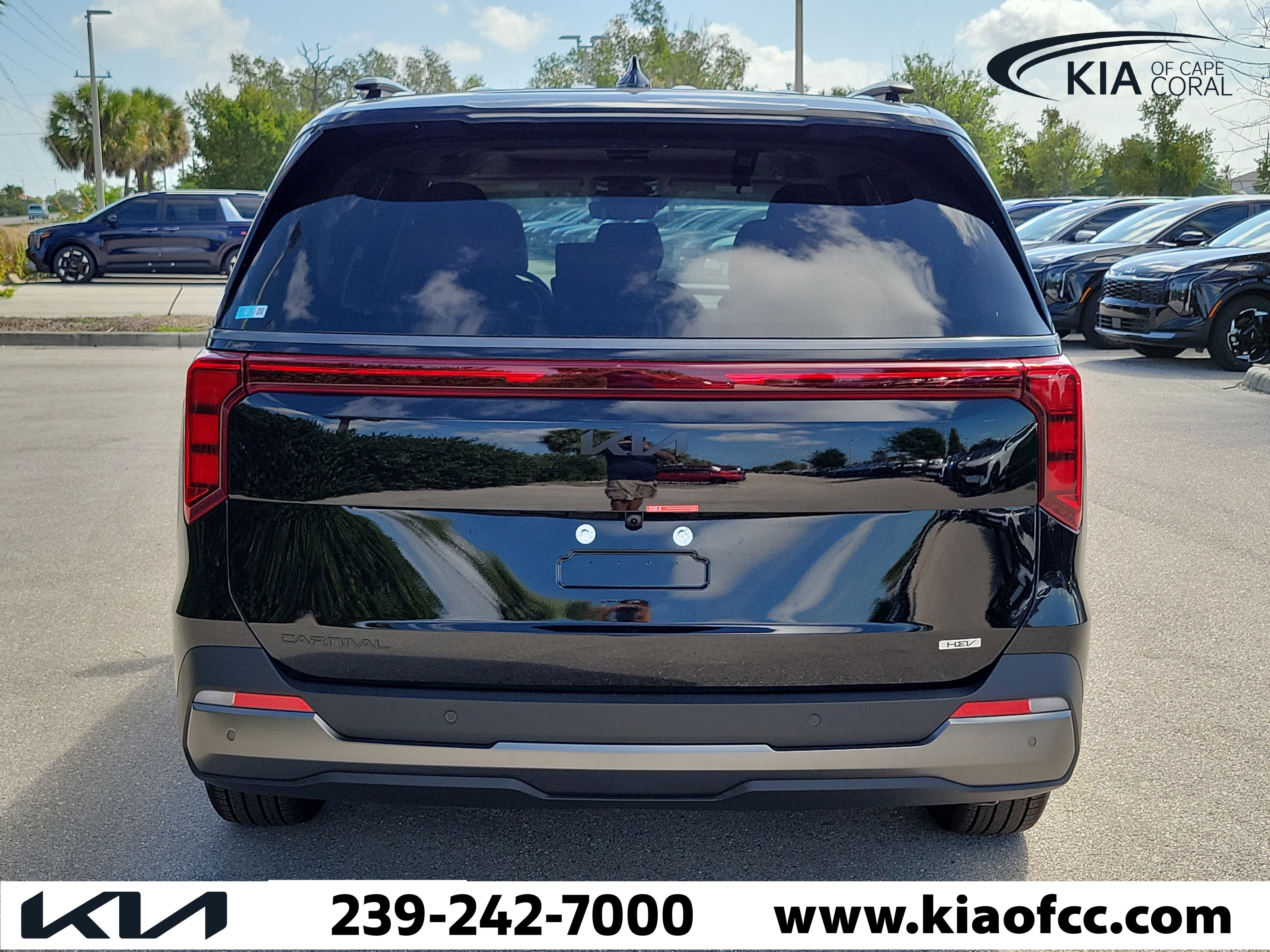 New 2026 Kia Carnival SX image 5