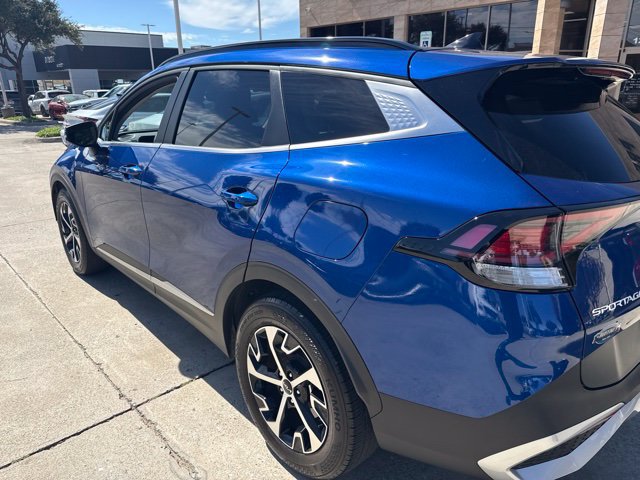Used 2025 Kia Sportage EX w/ Premium Package FWD image 8